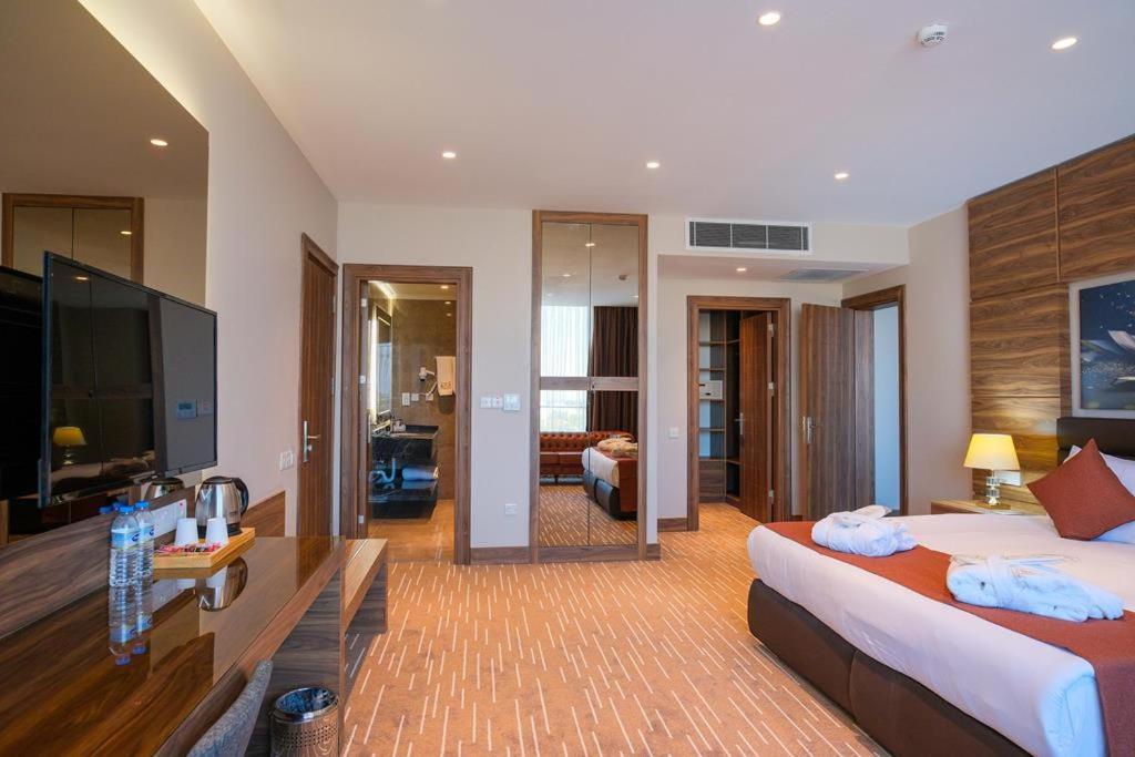 Ekor Elegance Hotel Famagusta  Exterior photo