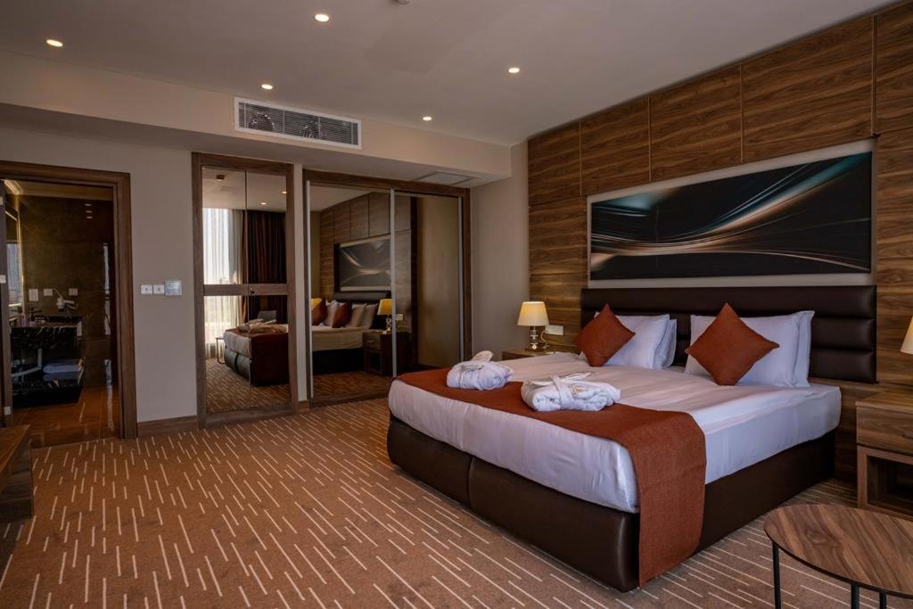 Ekor Elegance Hotel Famagusta  Exterior photo